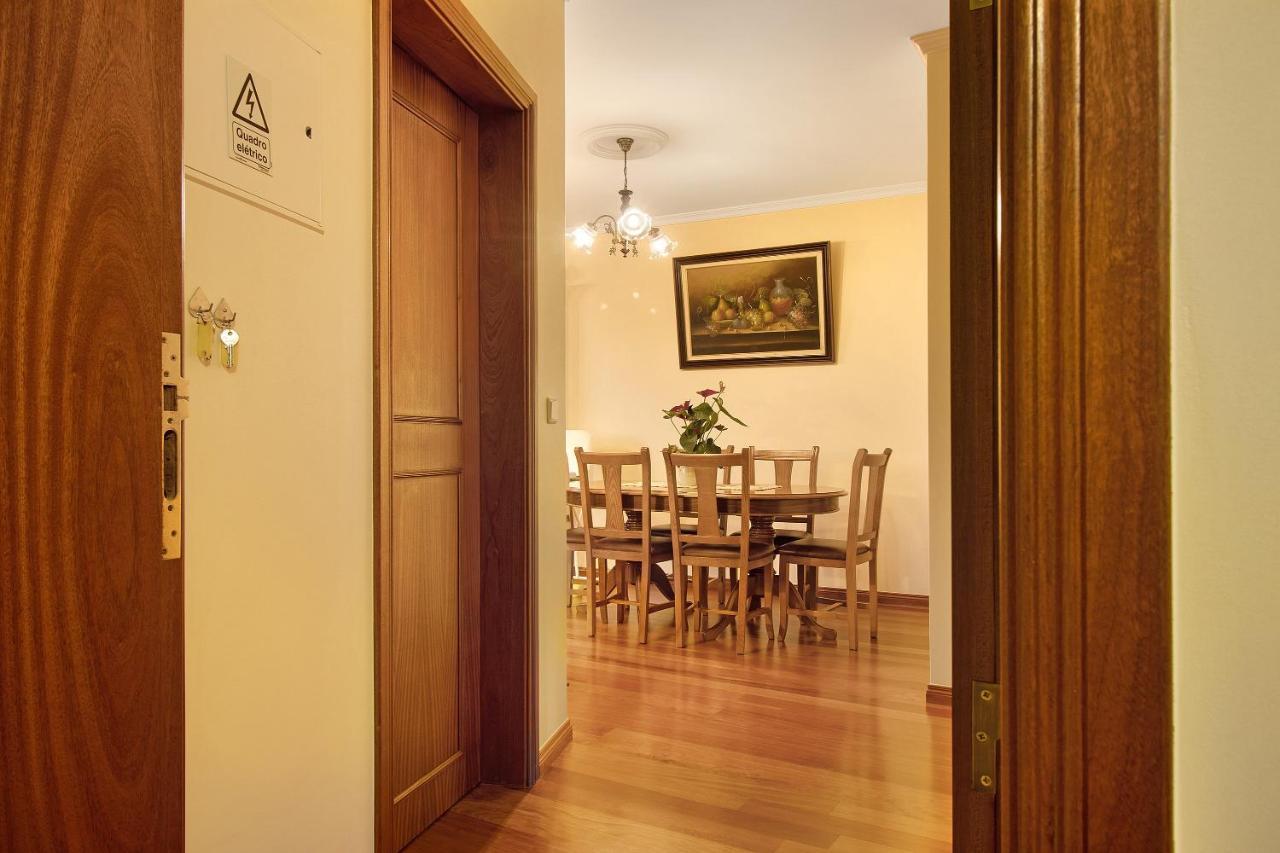 Palheiro Residence Familiar 1 ฟุงชาล ภายนอก รูปภาพ